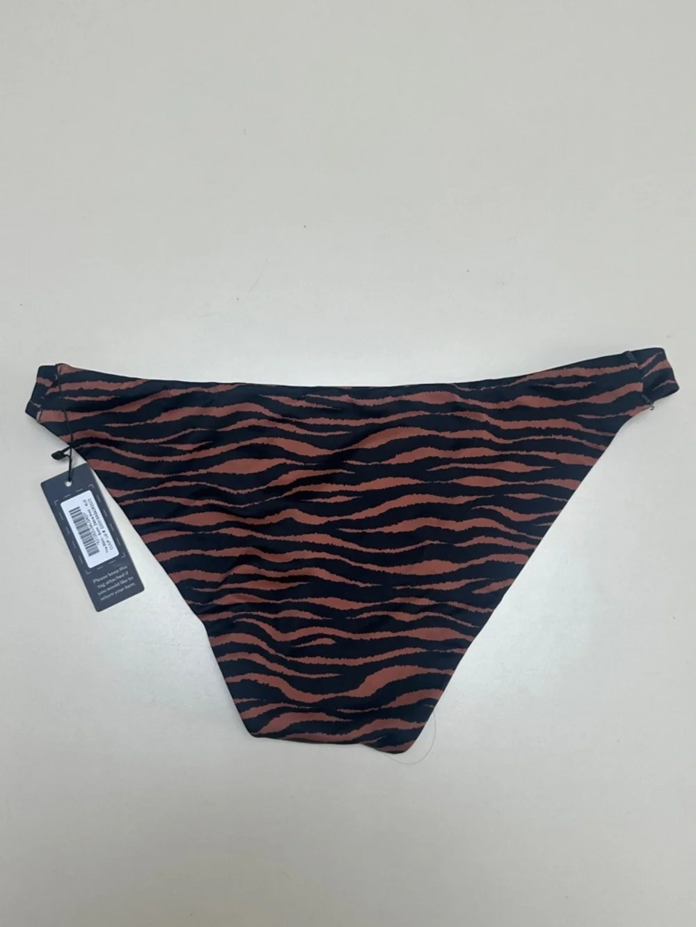 🆕 CUUP ZEBRA PRINT SWIM BOTTOM SIZE 4 (Large)